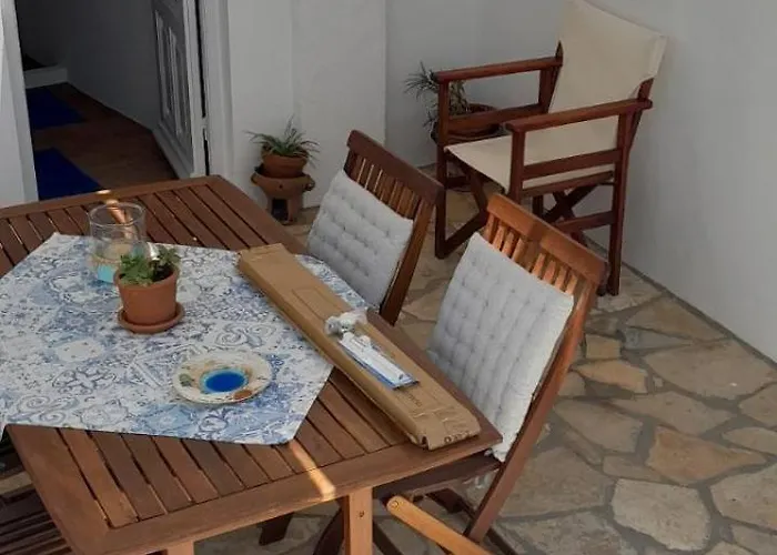 Koulas House In Chora Center With Views 度假居