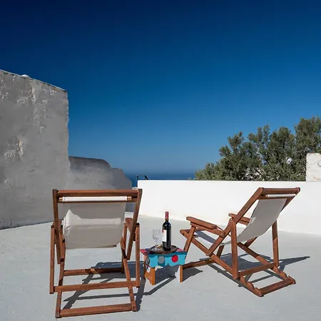 Hébergement de vacances Koulas House In Chora Center With Views *