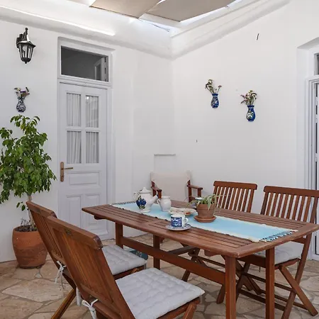 Koulas House In Chora Center With Views *